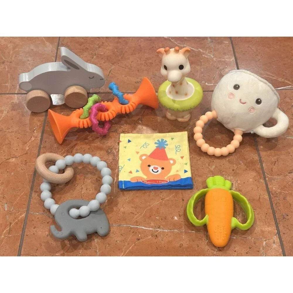 LA SOPHIE GIRAFE ELEPHANT FAT BRAIN PIPSQUIGZ LOVE U LATTE RABBIT RATTLE LOT